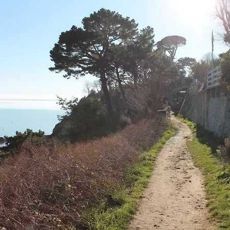 Belle Brise Cancale